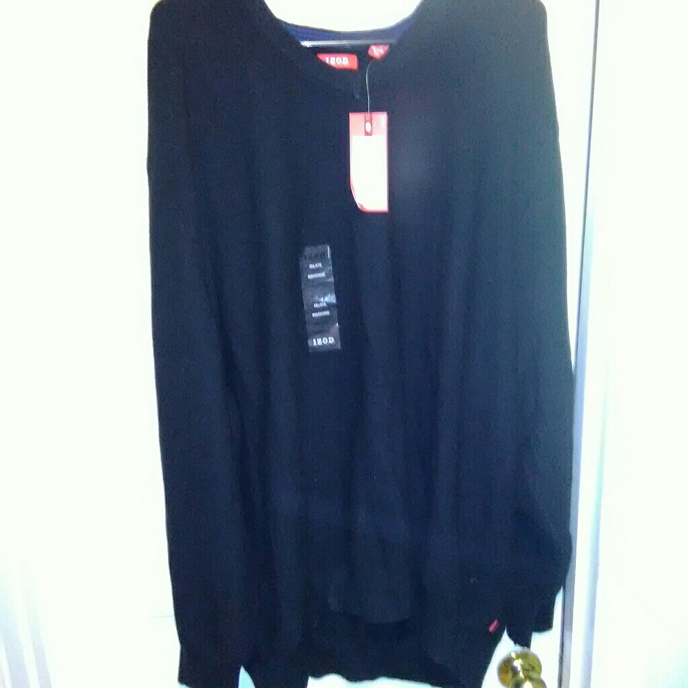 Izod sweater